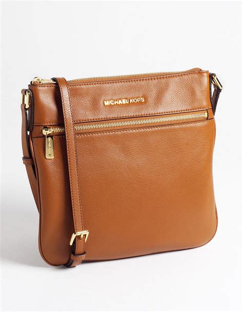 sacs michael kors site officiel|michael kors satchel crossbody bag.